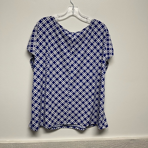 Plus Size 2X Blouse Top - Picture 3 of 6